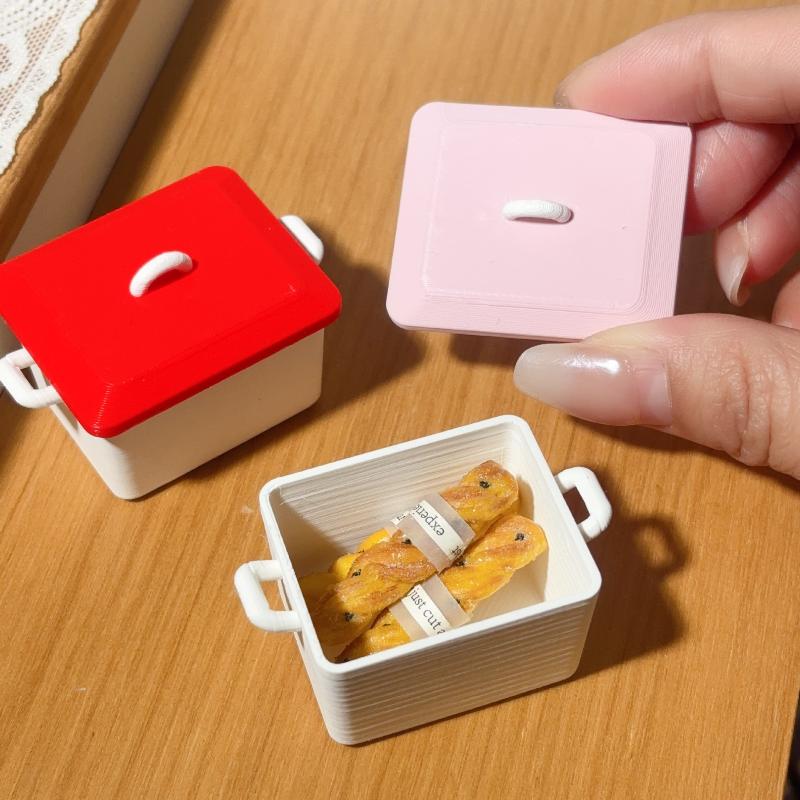 Sports Equipment Cabinet - 1 Pcs 1/12 Dollhouse Miniature Pancake