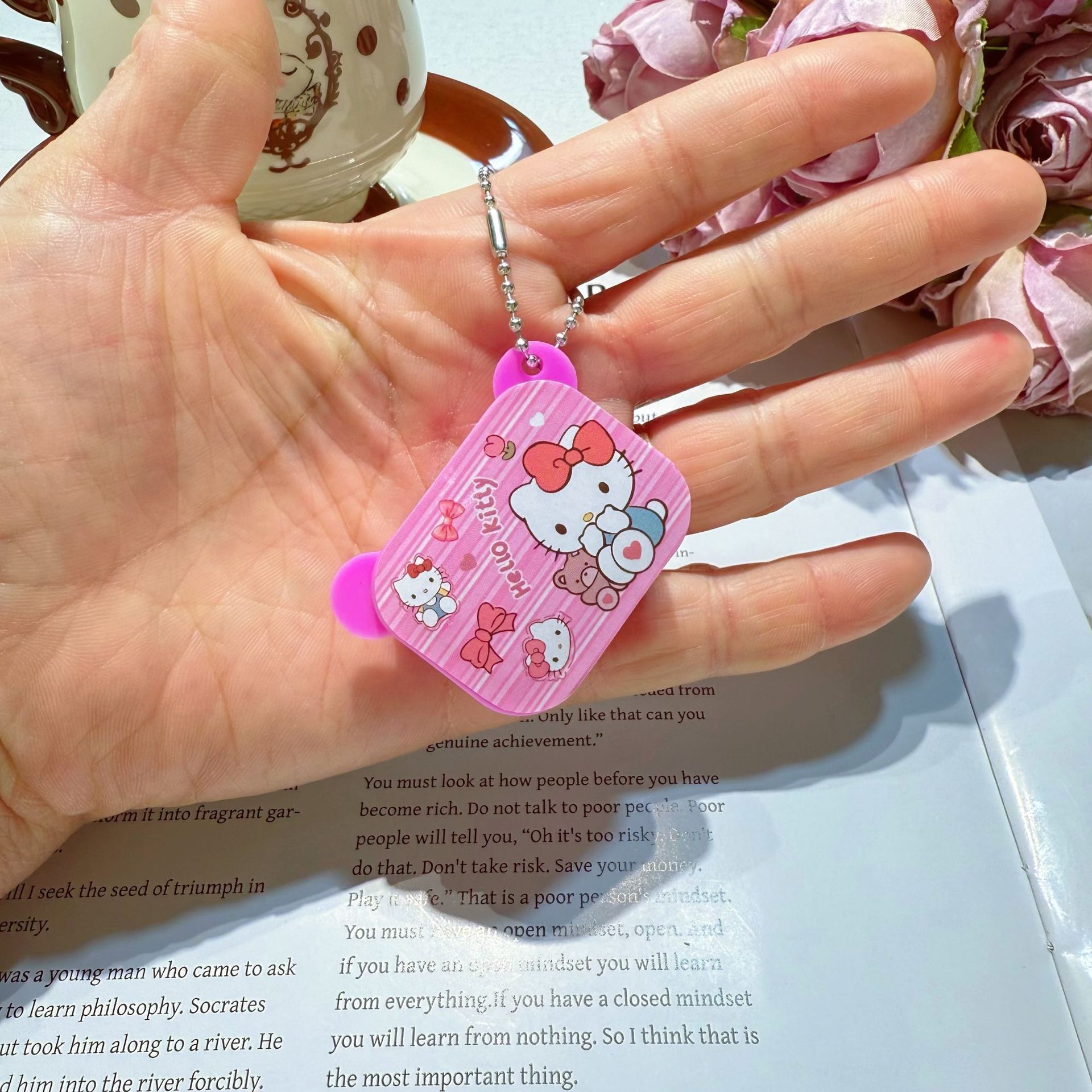 Miniature Hello Kitty Bento Bo - Sports Equipment Cabinet avis et prix