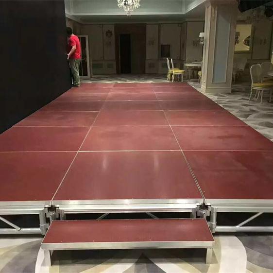 Pre-Assembled Stage Platform D - Gymnastics Beam Floor avis et prix